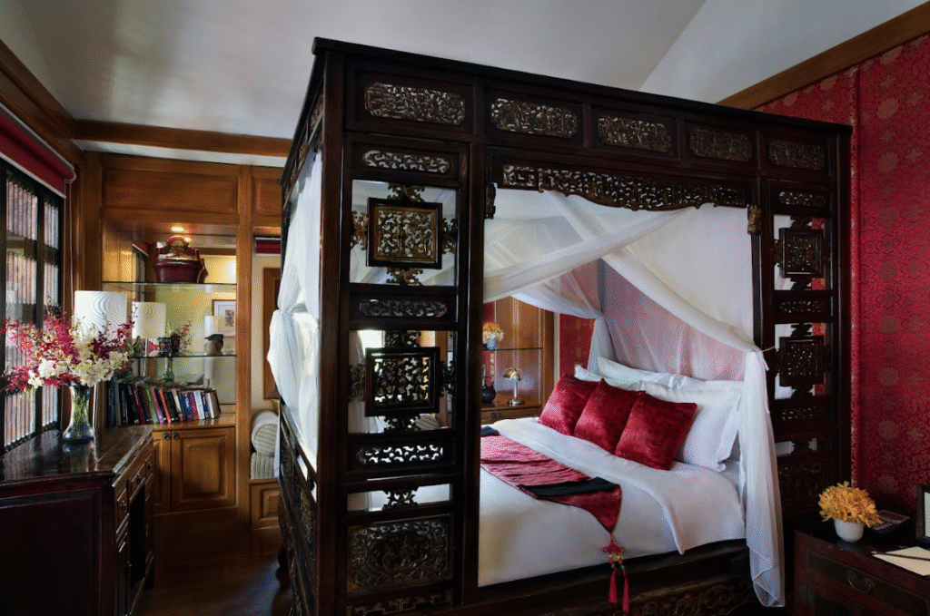 Chakrabongse Villas & Residences 4